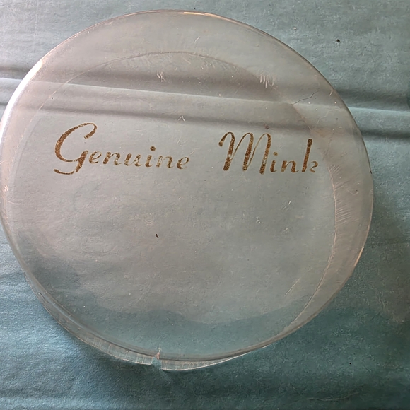 Fur Pin Poodle - Picture 4 of 5